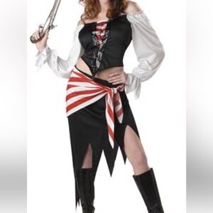 Sexy Pirate Costume by California costumes